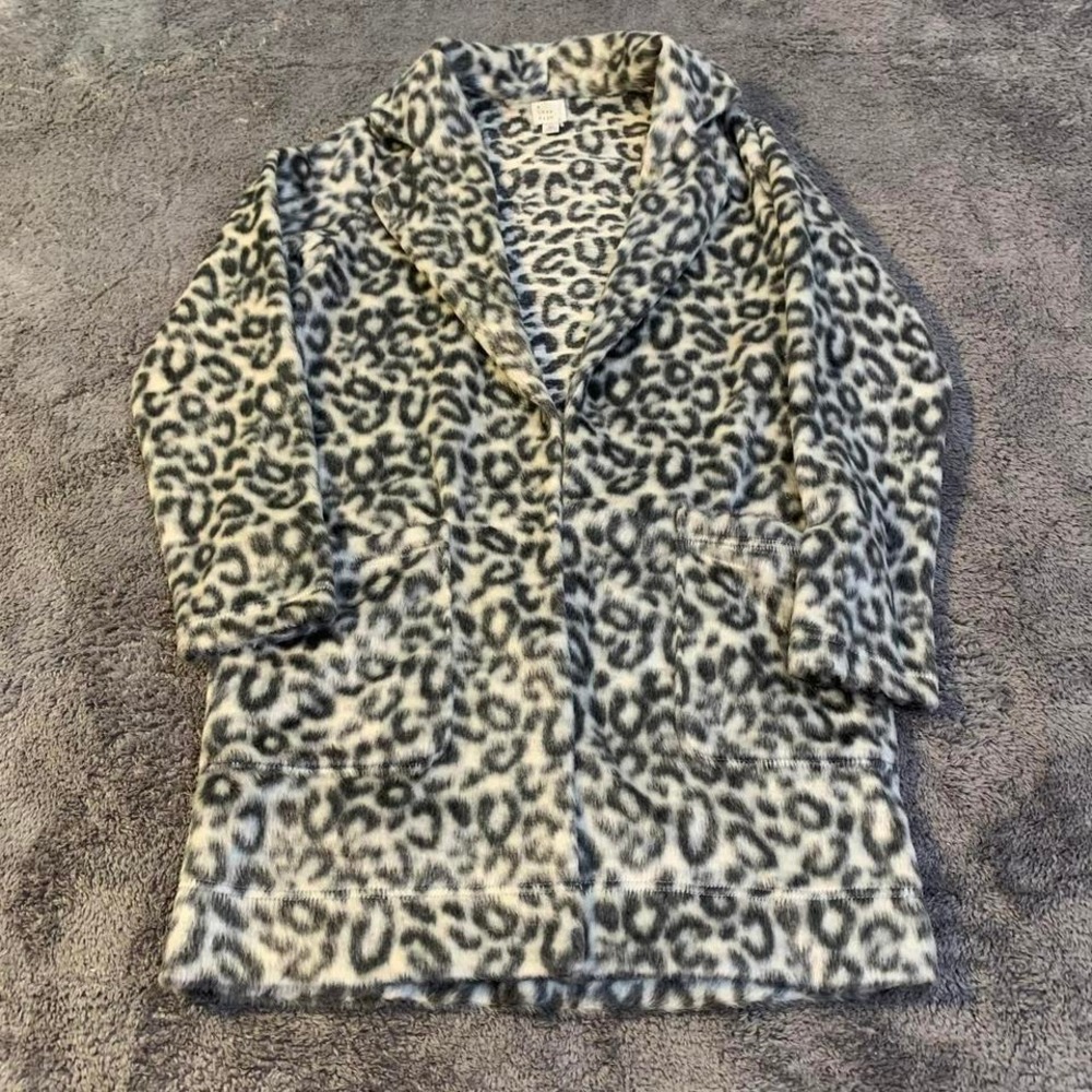 A New Day white and black Leopard Print‎ Classy hair overcoat